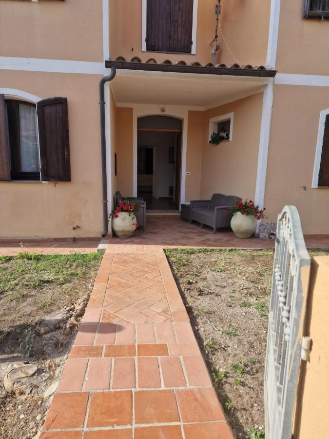 Claudia'S House Hotel Santa Teresa Gallura Exterior foto